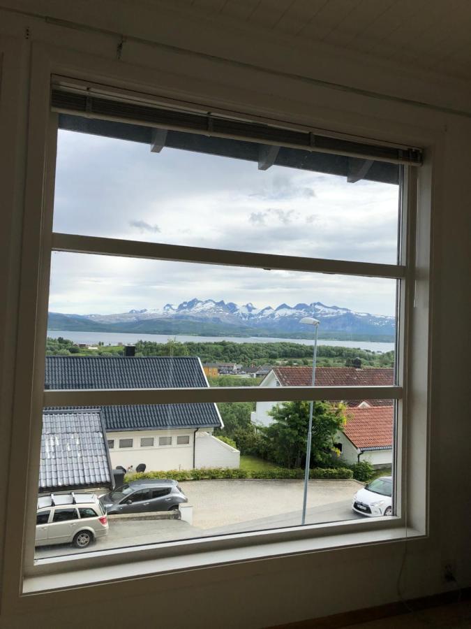 Апартаменты Flott Utsikt, Rolig Gate Будё Экстерьер фото